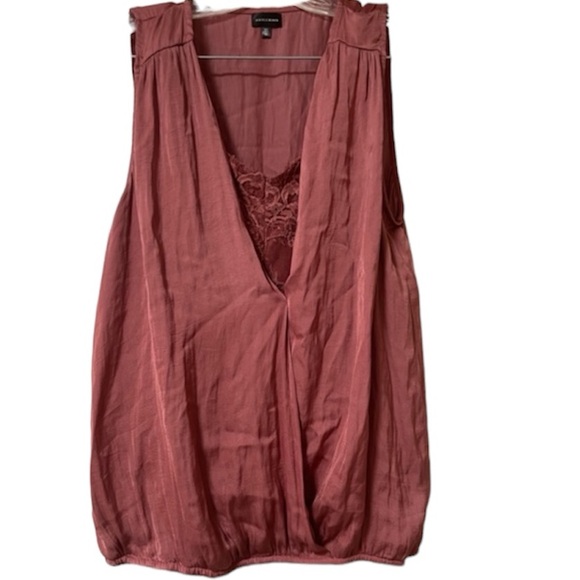 BUCKLE BLACK Surplice Tank Top Woven V-neck Lace Bodice Elastic Hem Size XL - Picture 3 of 11